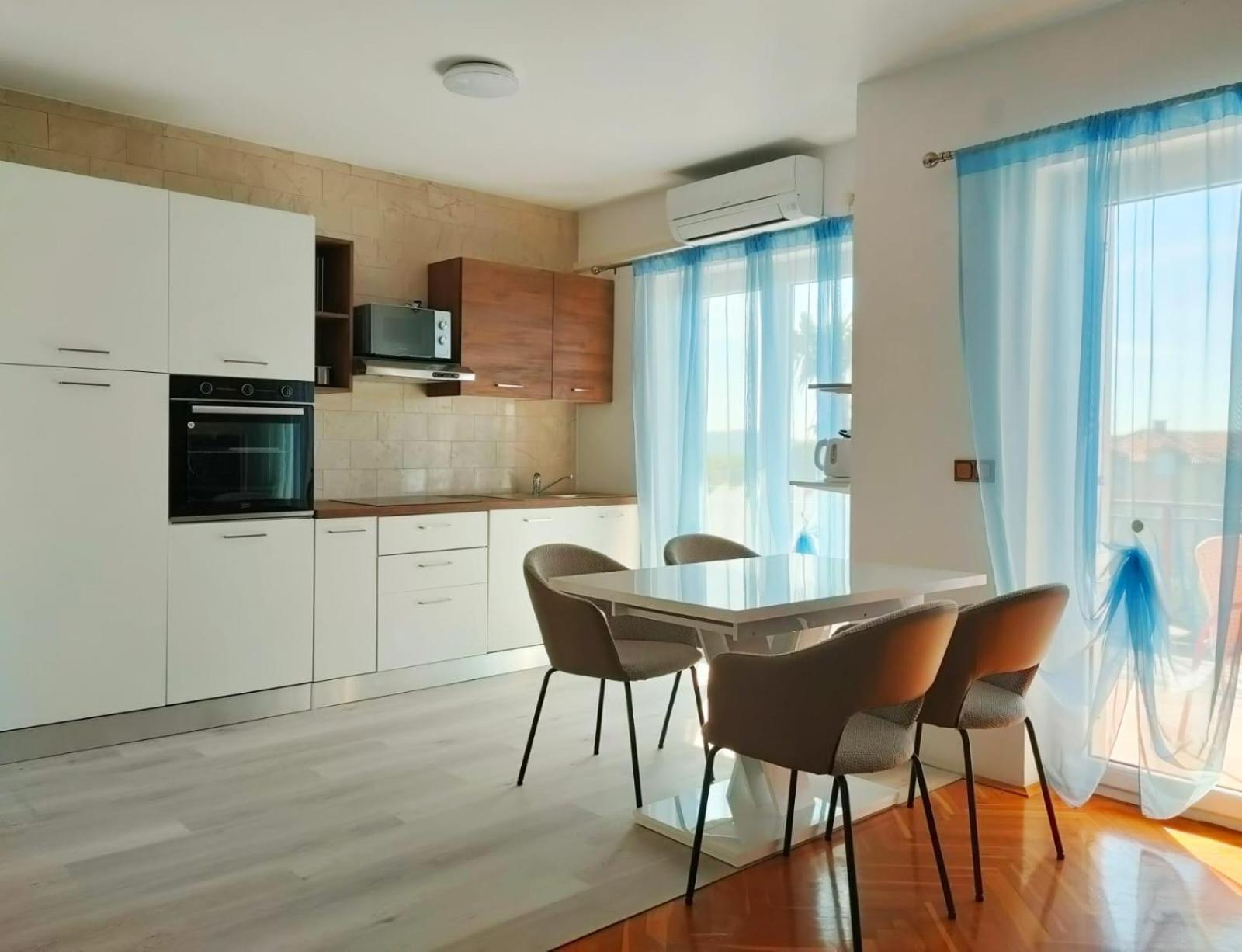 מדולין Skajla Apartments מראה חיצוני תמונה