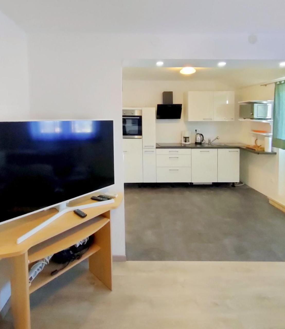 מדולין Skajla Apartments מראה חיצוני תמונה